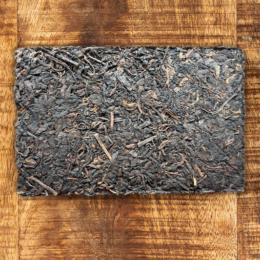 Brique Thé Pu‘erh cuit années–1990s People's Tea Brick – 250g - Lemeilleurthedechine