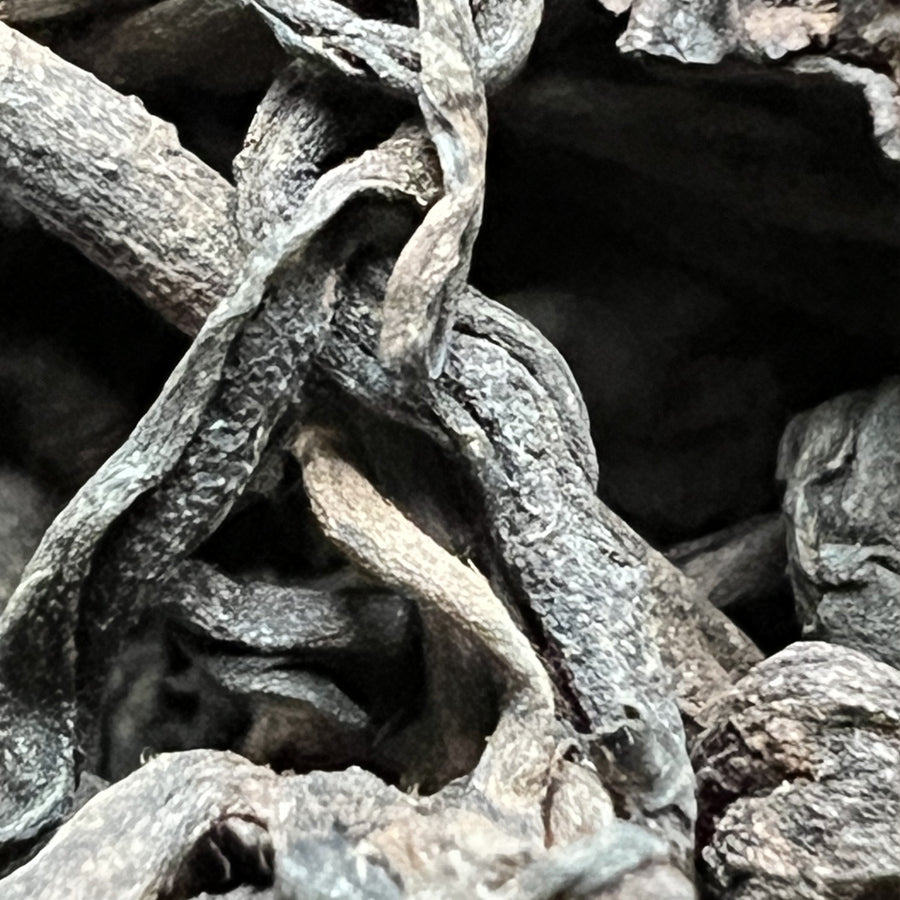 Grandes feuilles Thé cuit Puerh - 2010 - 250g - Lemeilleurthedechine