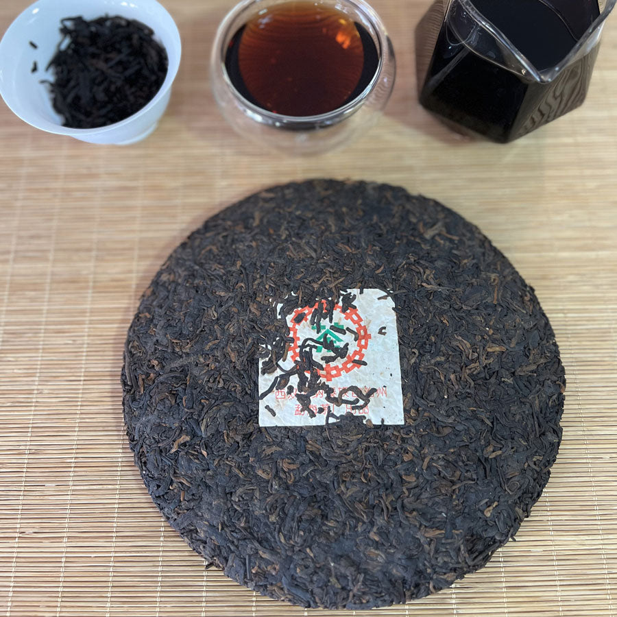 Galette timbre vert thé Pu'erh Cuit – 357g – 2001 - Lemeilleurthedechine