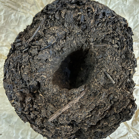 Rare Boule de thé âgée du Yunnan – Thé cuit – 250 grammes – 1989 - Lemeilleurthedechine