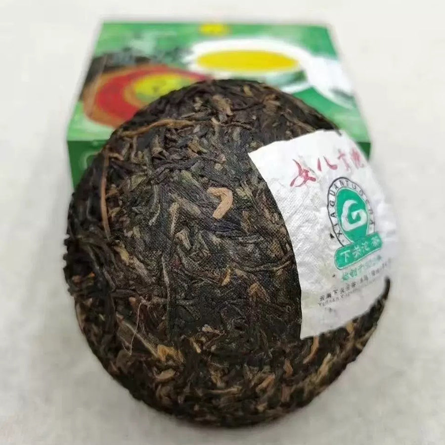 Thé Cru Xiaguan Tuocha de la Fille de la tribue de Chongyang – 100 grammes – 2010 - Lemeilleurthedechine