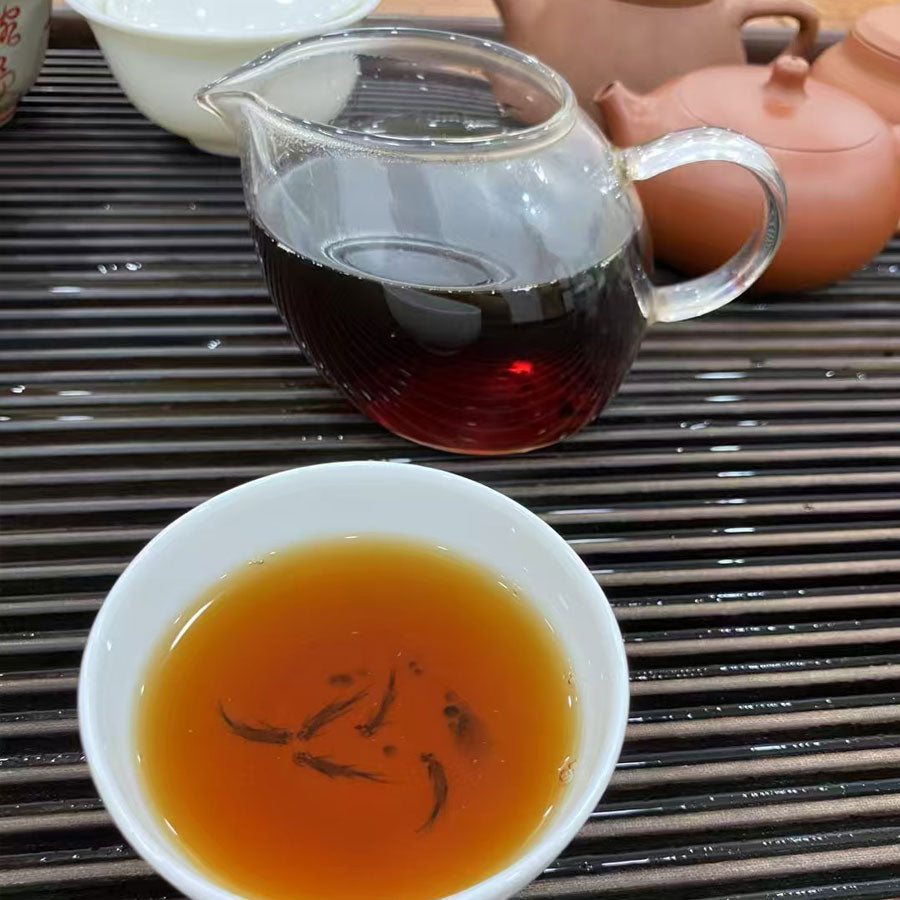 Brique de Thé Ancien Lao Nan Yun – Pu-erh Sheng Vieilli des Années 90 – 250g