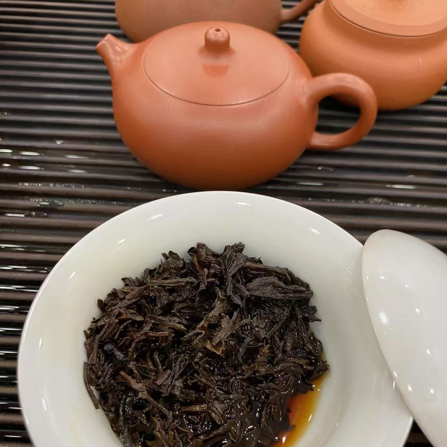 Brique de Thé Ancien Lao Nan Yun – Pu-erh Sheng Vieilli des Années 90 – 250g
