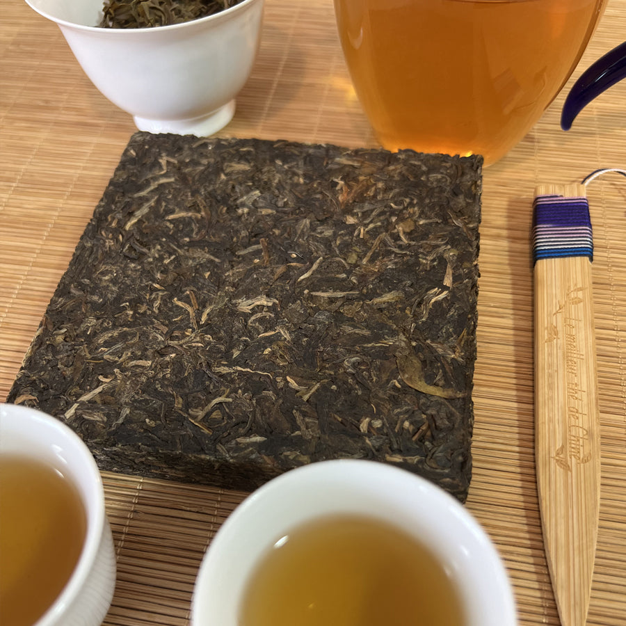 Brique thé puer cru Da Yin Shan - 200g - 2015 - Lemeilleurthedechine