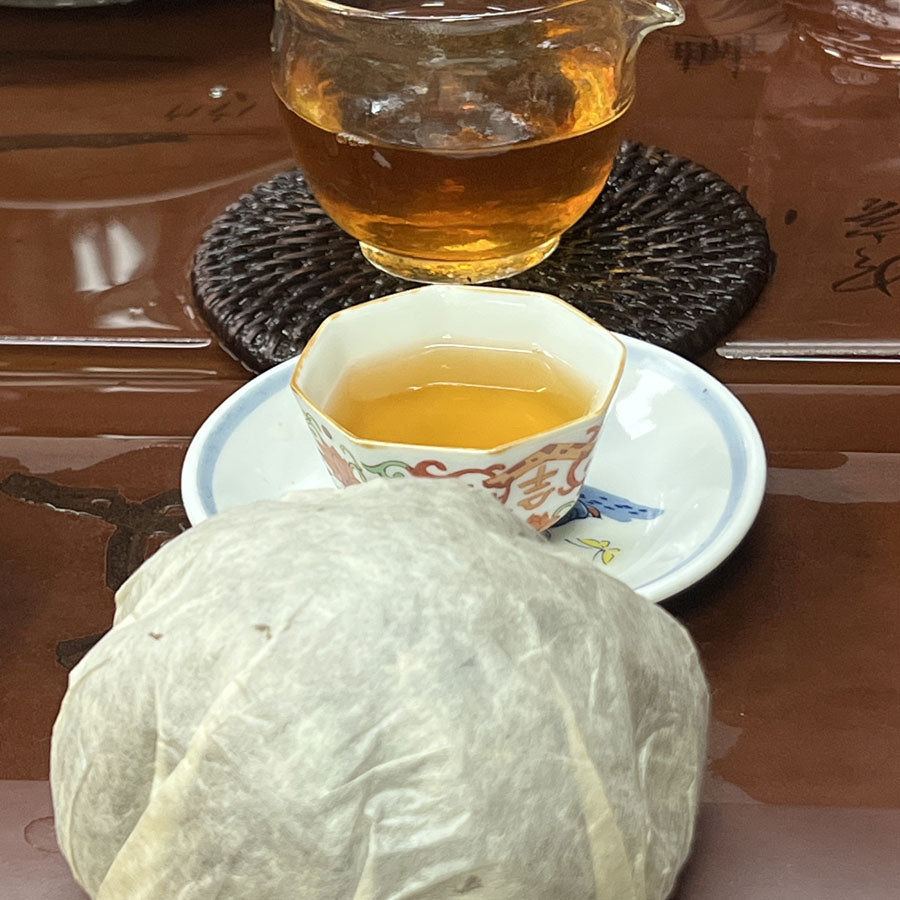 1141 – Fleur de thé Puer Cru Gua 2003 – 280 g - Lemeilleurthedechine