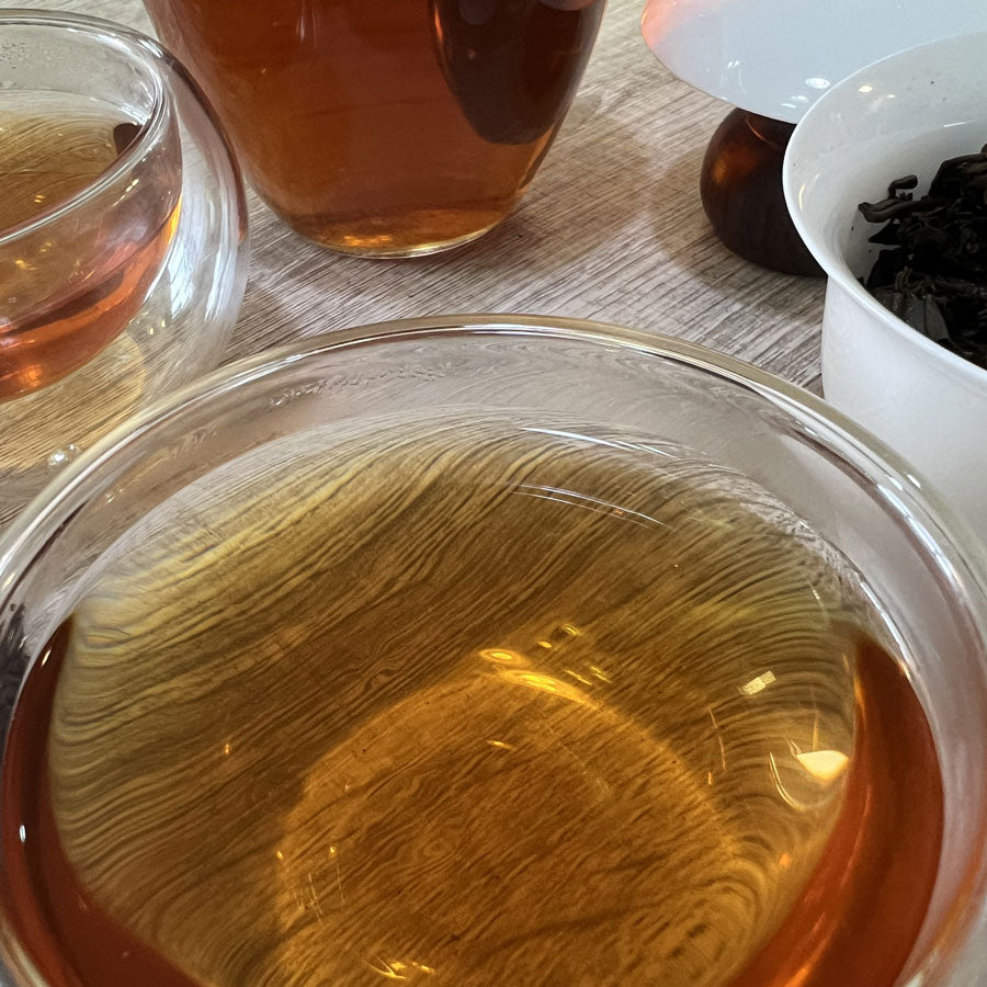 116 – 蓝印生普洱茶饼 – 2002年 – 400g
