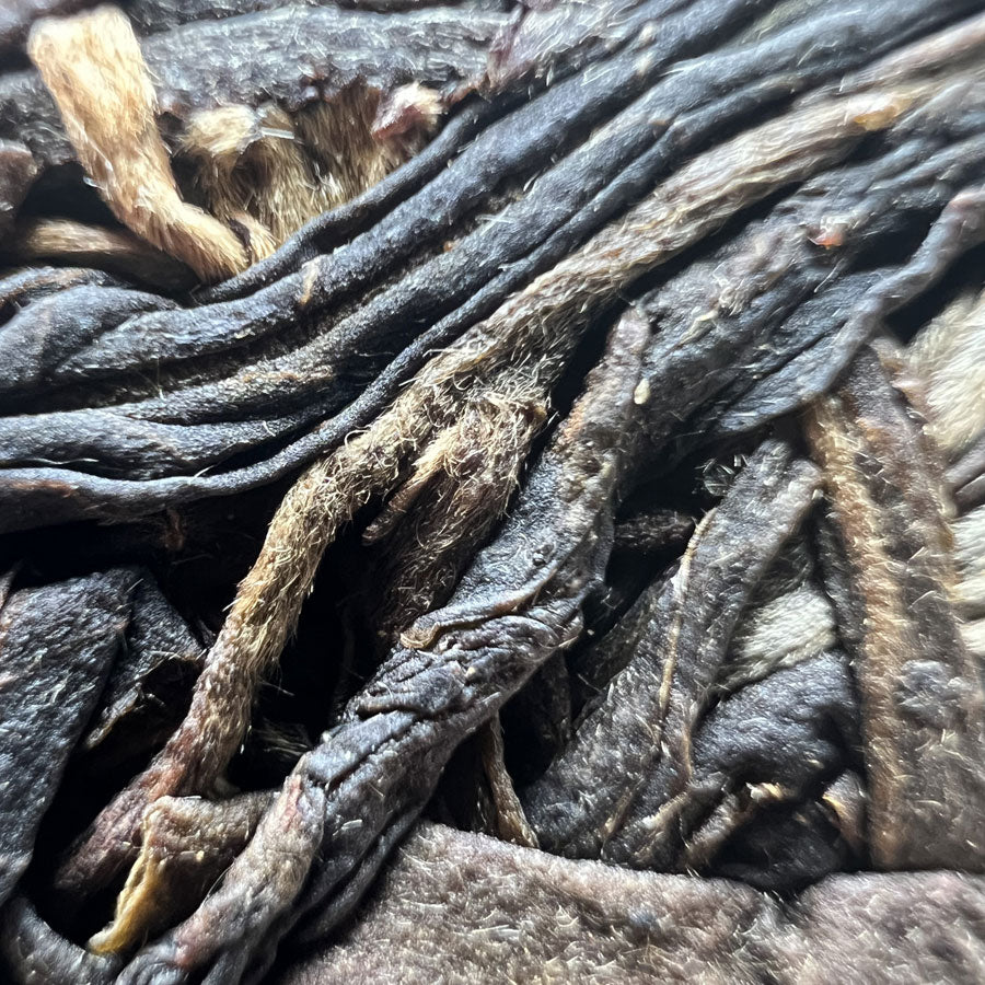 115- PEACOCK Thés PUER Cru -  Ban Zhang Kong Que Qing Bing Puerh tea - 2019- 357g - Lemeilleurthedechine