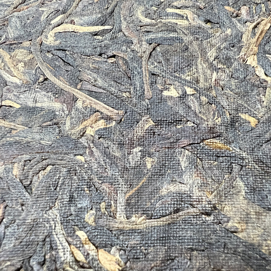 Thé cru Pu-erh timbre Bleu CNNP - Yunnan - 357 g - 2013 - Lemeilleurthedechine